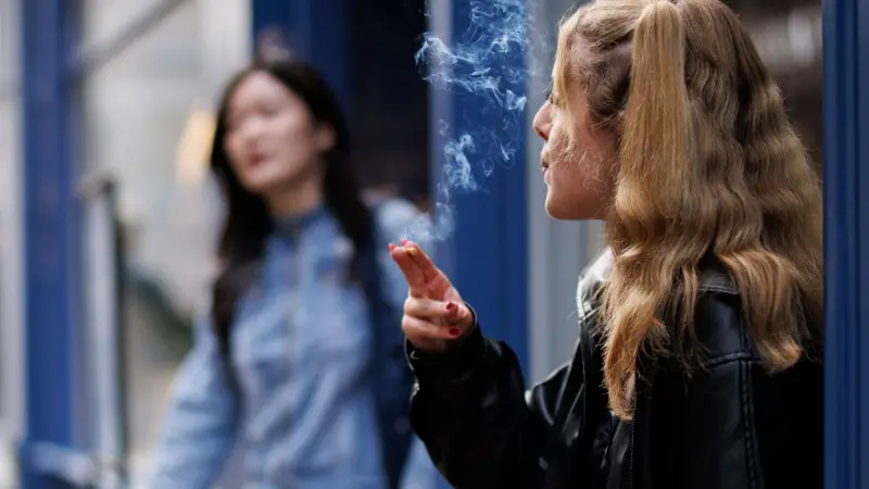 Nicotine Salt vs Freebase Nicotine: Which Is Better for Wholesale Vapes?