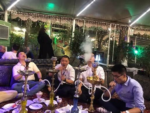 E-Hookah vs Shisha: What Is the Difference?